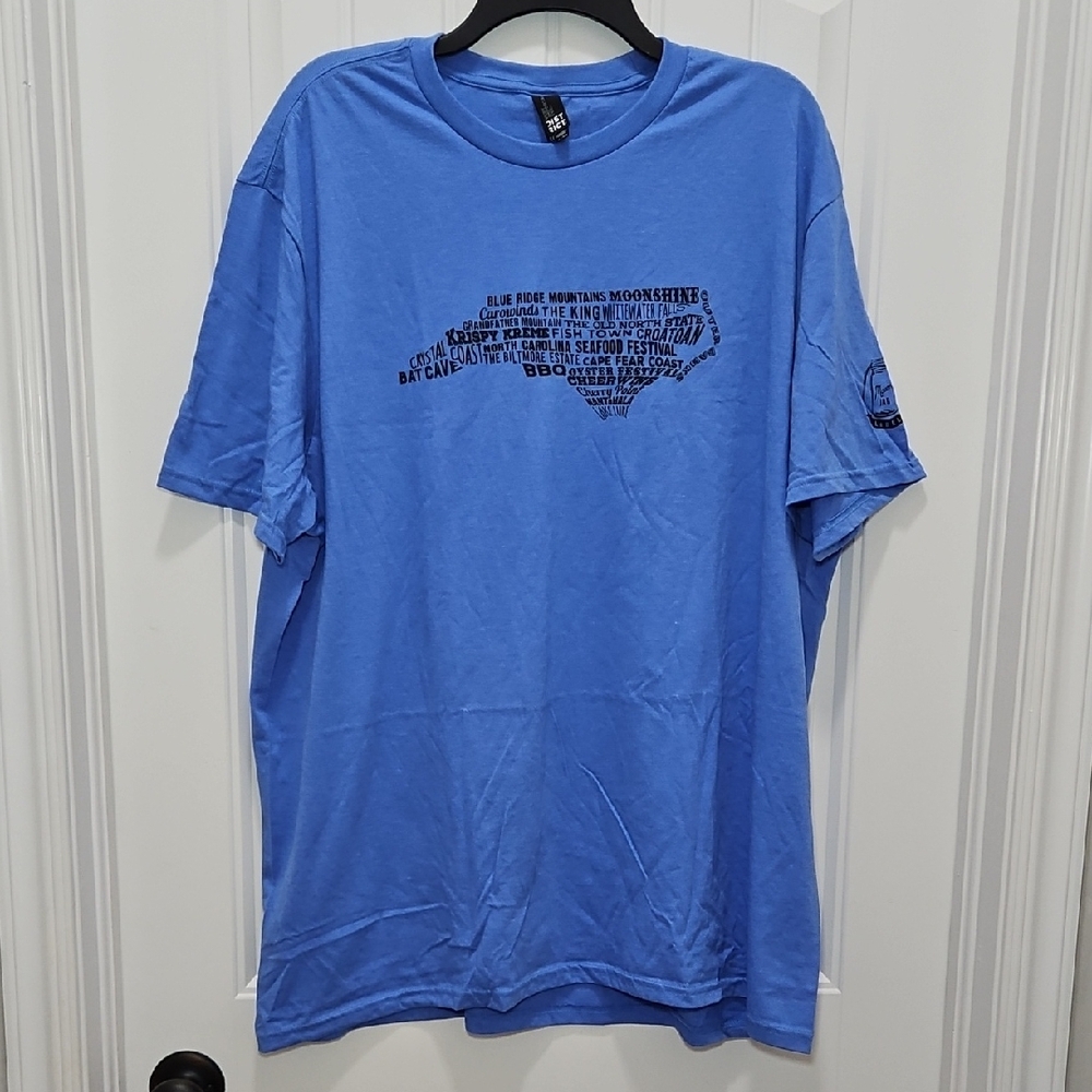 Mason Jar Label Boutique North Carolina Blue Graphic Short Sleeve Tee New